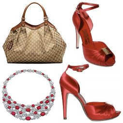 torbica Gucci, dragulji Bulgari in čevlji Farragamo